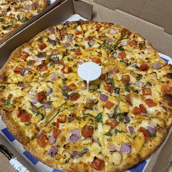 Pizza Twist - Butter chicken pizza - Pizza Near Me - Fairfield, California