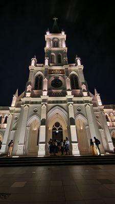 Chijmes Hall by null