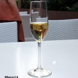 Konstantinos der Grieche - Konstantinos Griechisches Restaurant, Laatzen - Sherry mit Eiswürfel -
