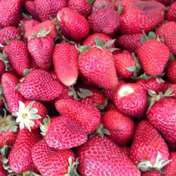 Strawberry Stand - So pretty!!! - Fruits & Veggies Near Me - Napa, California