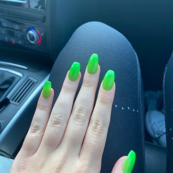 LeViann Nails Salon & Spa - Nail Salons Near Me - Cypress, Texas