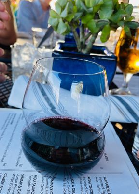 Ella's Food & Drink by null