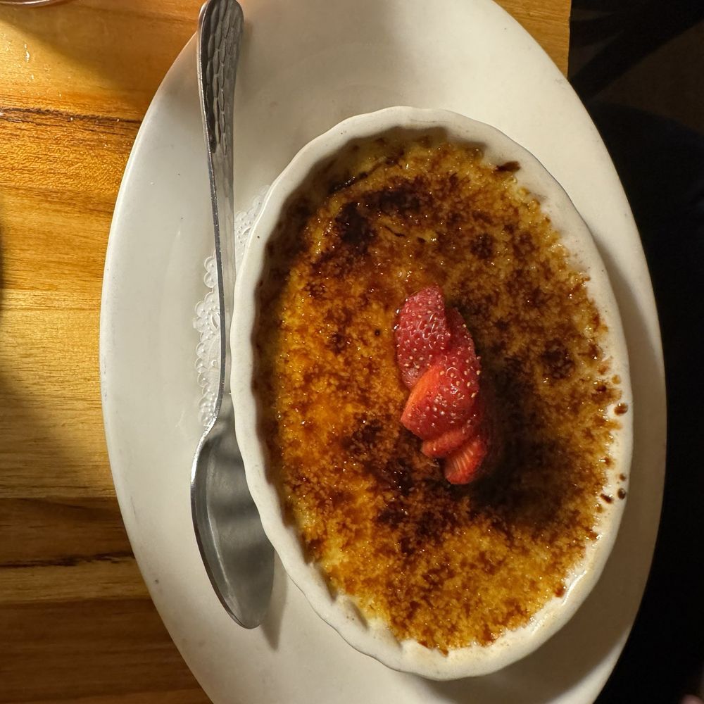 Bistro La Source - Creme Brulee au Grand Marnier - French Near Me - Jersey City, New Jersey