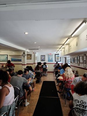 Enriqueta's Sandwich Shop by null