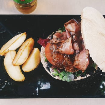 Tasta'mm - Burgers Near Me - Gavà, B Tasta'mm - Burgers Near Me - Gavà, B