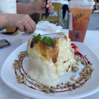 Motto Tea Cafe - Creme Brulee Soufflé - Bubble Tea Near Me - San Gabriel, California Motto Tea Cafe - Creme Brulee Soufflé - Bubble Tea Near Me - San Gabriel, California