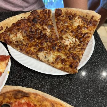 Ernesto's - 1 Slice of BBQ Pizza - Pizza Near Me - Boston, Massachusetts Ernesto's - 1 Slice of BBQ Pizza - Pizza Near Me - Boston, Massachusetts