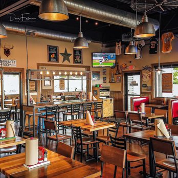 City Barbeque - Inside seating - Barbeque Near Me - Beachwood, Ohio City Barbeque - Inside seating - Barbeque Near Me - Beachwood, Ohio