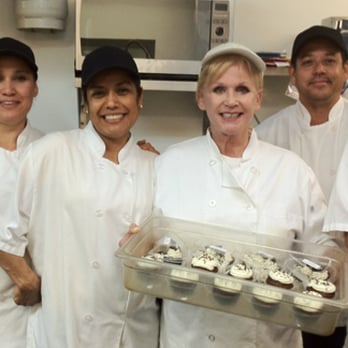 SlenderZone - a group of people in a kitchen holding a tray of cupcakes - Food Delivery Services Near Me - North Hollywood, California SlenderZone - a group of people in a kitchen holding a tray of cupcakes - Food Delivery Services Near Me - North Hollywood, California