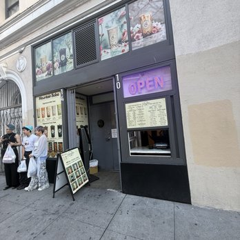 Mountain Boba - Photo 2: Front of the kiosk - Bubble Tea Near Me - San Francisco, California Mountain Boba - Photo 2: Front of the kiosk - Bubble Tea Near Me - San Francisco, California