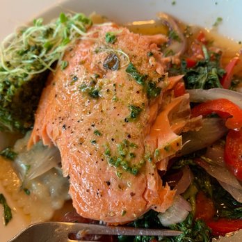 Kinley's Restaurant & Bar - Salmon with Ravioli - New American Near Me - Anchorage, Alaska Kinley's Restaurant & Bar - Salmon with Ravioli - New American Near Me - Anchorage, Alaska