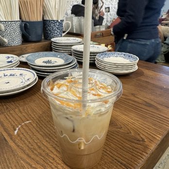 maman - Iced iced signature fleur de sel caramel latte - Bakeries Near Me - Fairfax, Virginia
