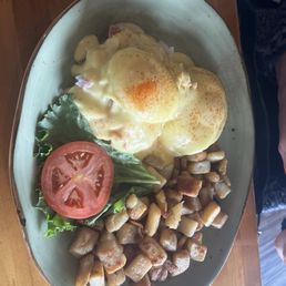 Classic Eggs Benedict