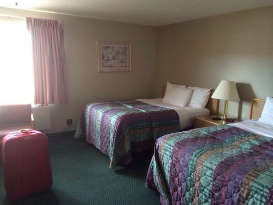 Red Ledges Inn by null