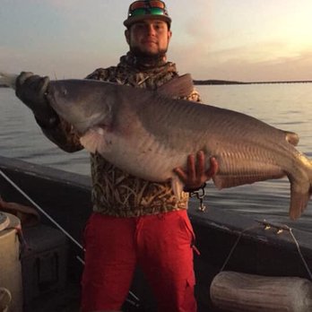 Sparkys Guide Service - Catfishing - Fishing Near Me Sparkys Guide Service - Catfishing - Fishing Near Me