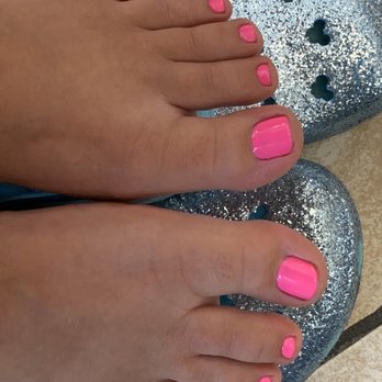 VIP Nails & Spa - After Shi did my pedicure my feet and toes looked and felt beautiful! - Nail Salons Near Me - Brentwood, California VIP Nails & Spa - After Shi did my pedicure my feet and toes looked and felt beautiful! - Nail Salons Near Me - Brentwood, California