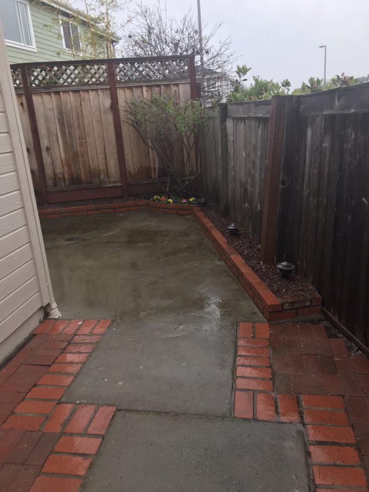 Slide of Rios Landscaping Services