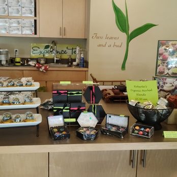Experience Tea - Chocolates on display at Experience Tea - Cooking Schools Near Me - Issaquah, Washington Experience Tea - Chocolates on display at Experience Tea - Cooking Schools Near Me - Issaquah, Washington