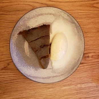 Swyft Restaurant - Apple Tart Tatin - Bars Near Me - Kent, Connecticut Swyft Restaurant - Apple Tart Tatin - Bars Near Me - Kent, Connecticut