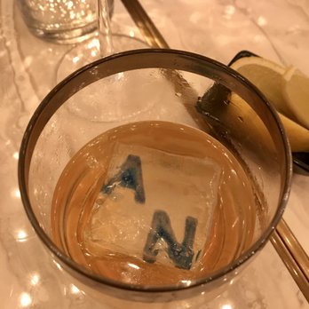 L'Ermitage - Cocktail Avec Nous - French Near Me - Beverly Hills, California L'Ermitage - Cocktail Avec Nous - French Near Me - Beverly Hills, California