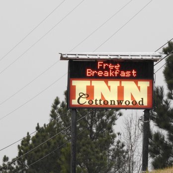 Cottonwood Inn - Hotels Near Me - Salem, Arkansas