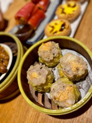 Hong Kong Bistro by null