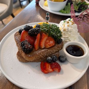 Lapisara Eatery - Breakfast & Brunch Near Me - San Francisco, California Lapisara Eatery - Breakfast & Brunch Near Me - San Francisco, California