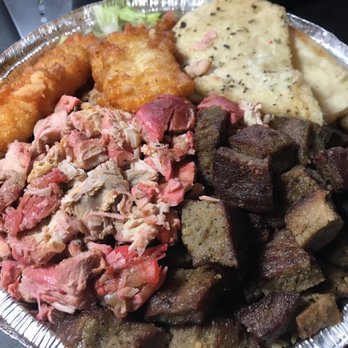 Kings Halal - King Platter with lamb gyro, chicken, and fried fish - Halal Near Me - Deer Park, New York