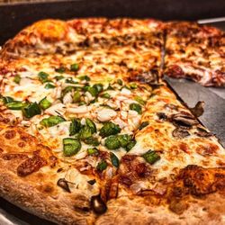 Monte Cello's Pizza