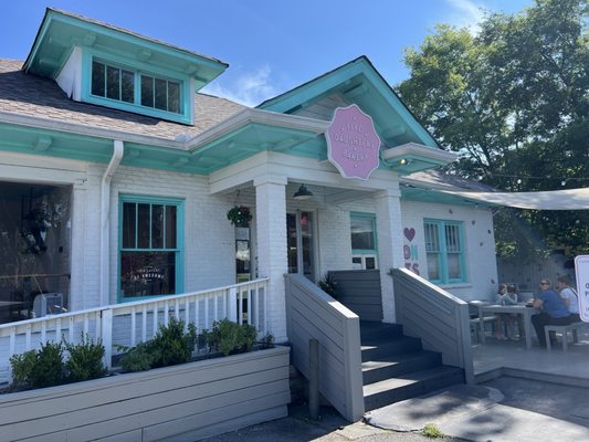 Five Daughters Bakery | 12th South by null