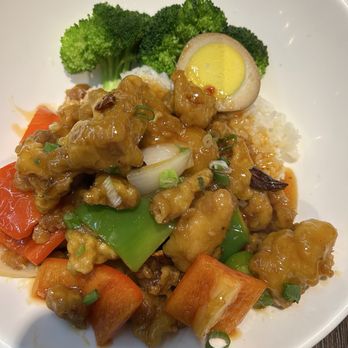 Love Noodle - Chicken With Broccoli Over Rice/ - Noodles Near Me - Philadelphia, Pennsylvania Love Noodle - Chicken With Broccoli Over Rice/ - Noodles Near Me - Philadelphia, Pennsylvania