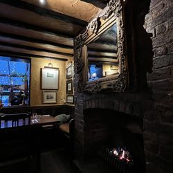 The Dove - Interior