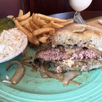 The Edison Diner - Cross section of patty melt - Diners Near Me - Edison, New Jersey