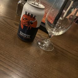 Fionn MacCool's Irish Pub - Blueberry vanilla ale