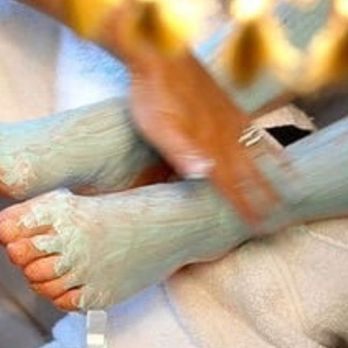 Gomo's Nails Spa - Spa pedicure, sugar scrub, mud mask, and hot stone foot massage, paraffin for your heels, complimentary back massage included for just $49 - Nail Salons Near Me - Philadelphia, Pennsylvania