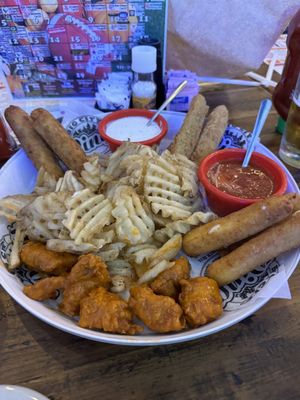 Big City Wings by null