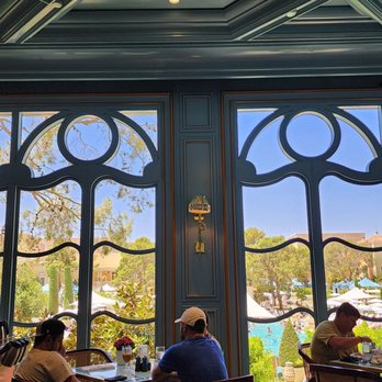 Sadelle's - Beautiful French windows - Breakfast & Brunch Near Me - Las Vegas, Nevada Sadelle's - Beautiful French windows - Breakfast & Brunch Near Me - Las Vegas, Nevada