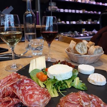 La Vache dans les Vignes - The best - Wineries Near Me - Paris, 75