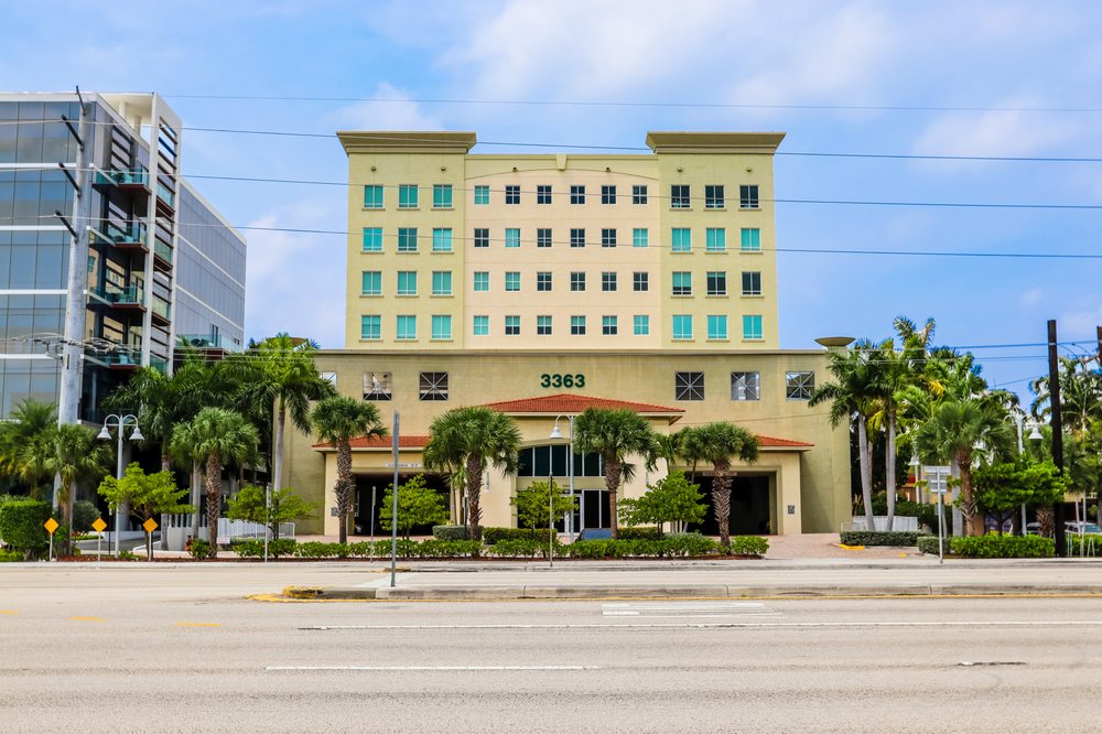 CERAMICS DENTAL LAB Updated August 2024 13 Photos 3363 NE 163rd St, North Miami Beach