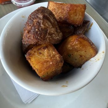 Nicks On Broadway - New American Near Me - Providence, Rhode Island