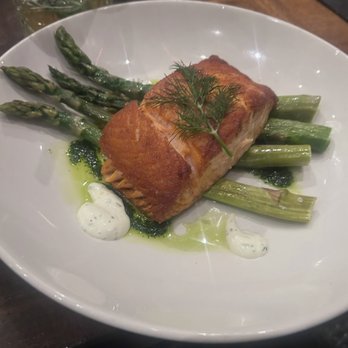 Del Frisco's Grille - Salmon and Roasted Asparagus - New American Near Me - Cherry Creek, Colorado