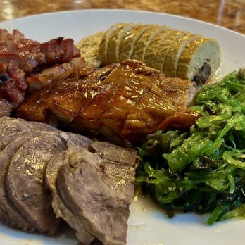 Pacific Lighthouse Restaurant - Combination BBQ Platter - Dim Sum Near Me - Alameda, California Pacific Lighthouse Restaurant - Combination BBQ Platter - Dim Sum Near Me - Alameda, California