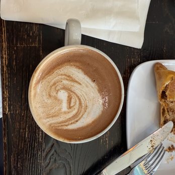 Amara Chocolate & Coffee - Hot "Mocha" Cacao Lattee - Coffee & Tea Near Me - Pasadena, California Amara Chocolate & Coffee - Hot "Mocha" Cacao Lattee - Coffee & Tea Near Me - Pasadena, California