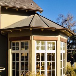 SVS Raingutters - Copper gutter at bay window