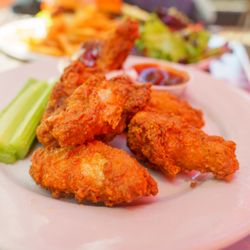Carnegie Diner & Cafe - Chicken Wings