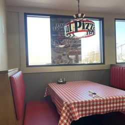 Pizza Hut - Vintage vibes