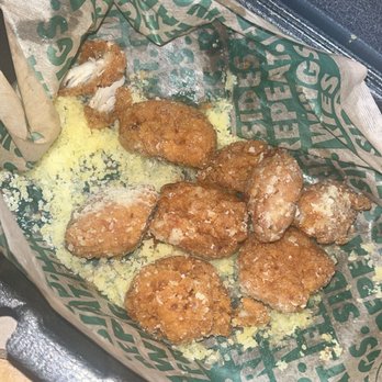 Wingstop - Chicken Wings Near Me - Slidell, Louisiana