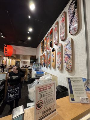 Menya Ultra Mira Mesa by null Menya Ultra Mira Mesa by null