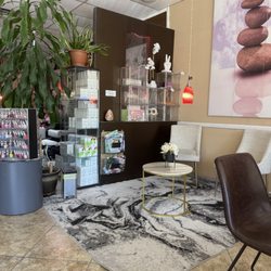 Luxe Nail Spa - Front waiting area