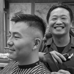 Craig's Como Barber Shop